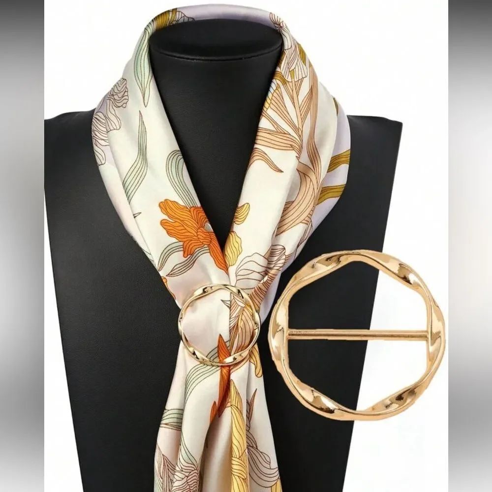 Gold Round Scarf Ring A1664